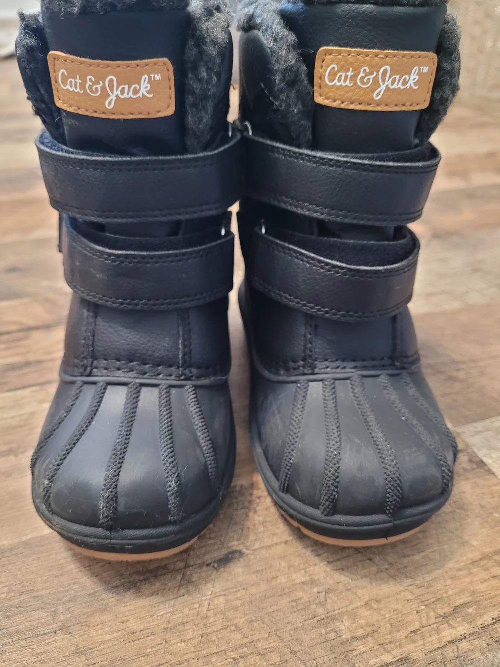 Cat & Jack Denver Black Toddler Snow Boots with Tan Gum Sole